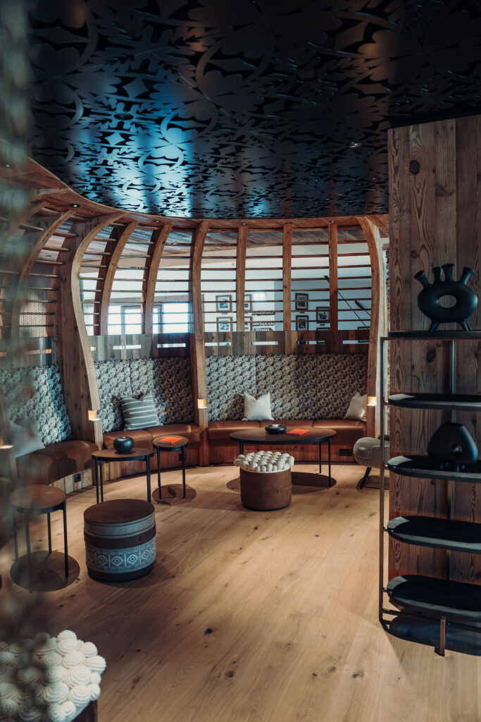 Sitznischen in der Alpinlounge im Jungbrunn