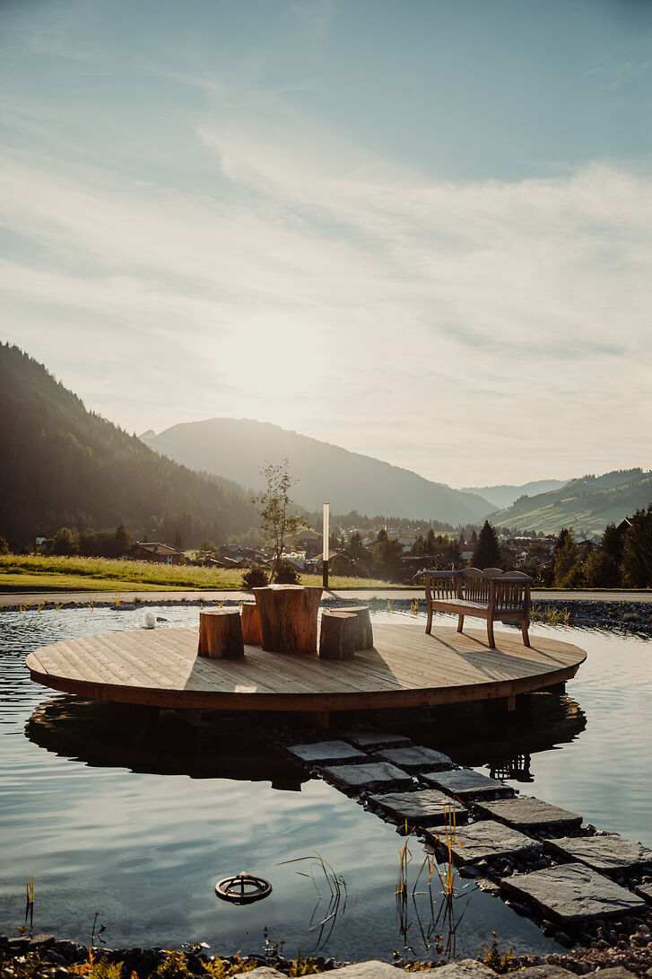 Ausblick vom Hoteleingang des Jungbrunn ins Tal