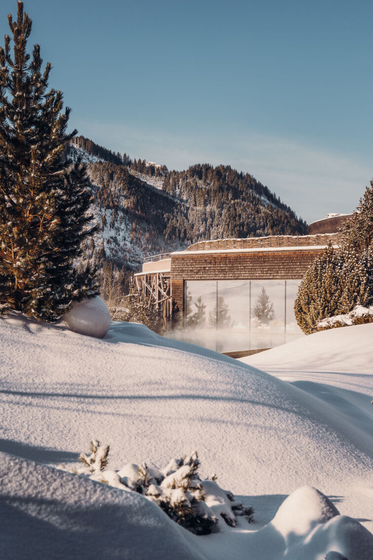 Terrazzo Pool Winter