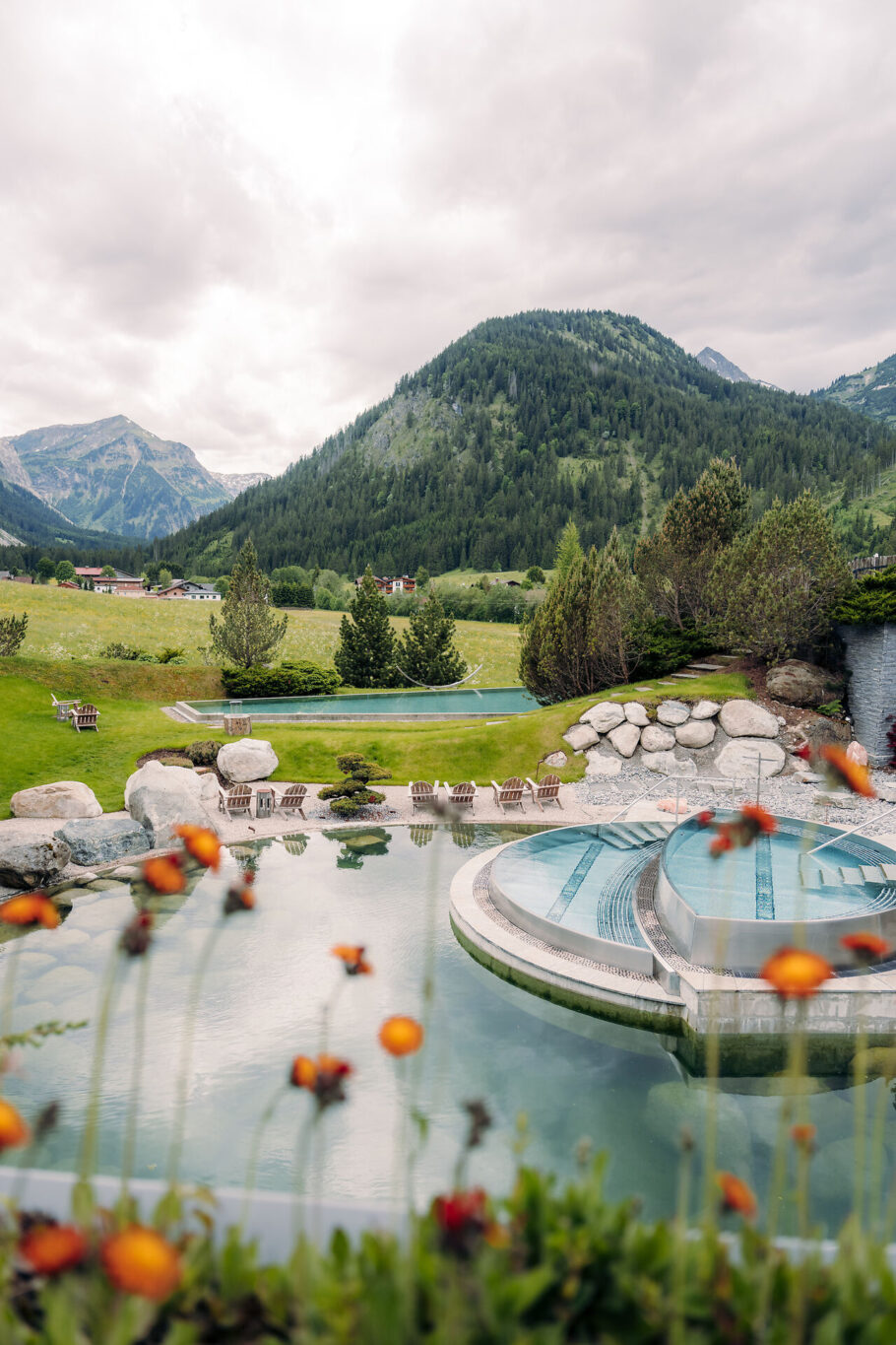 Frühling Poollandschaft