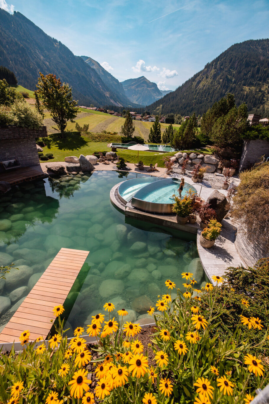 Sommer Spa Quellteich Relaxpool